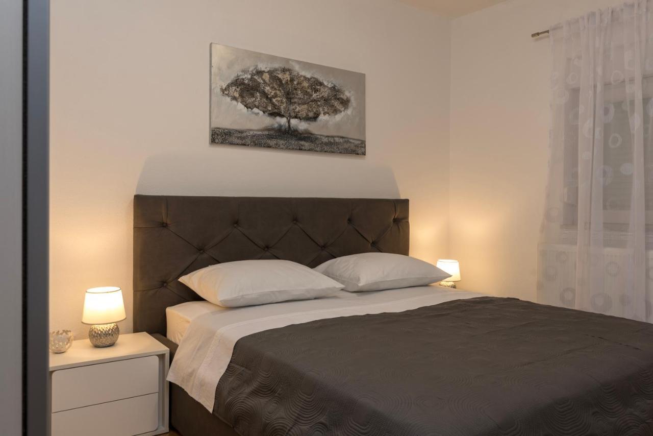Apartments City View Трогір Екстер'єр фото