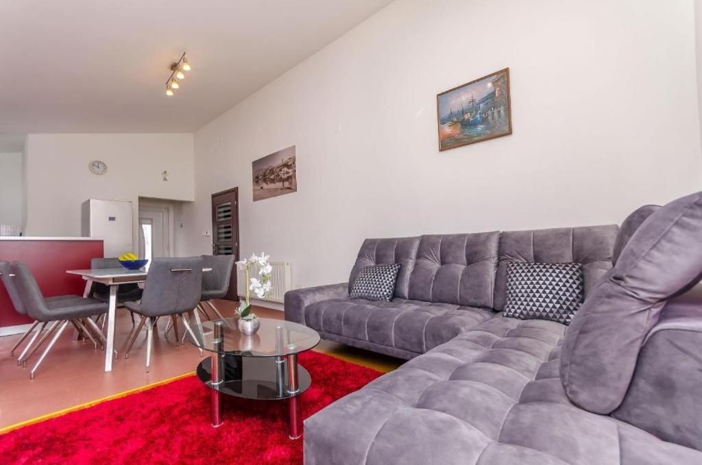 Apartments City View Трогір Екстер'єр фото