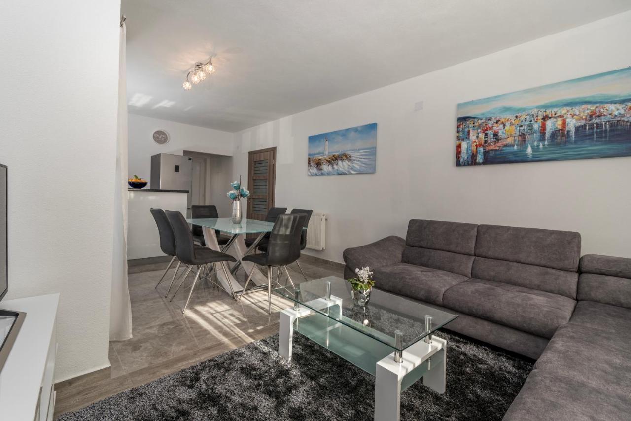 Apartments City View Трогір Екстер'єр фото
