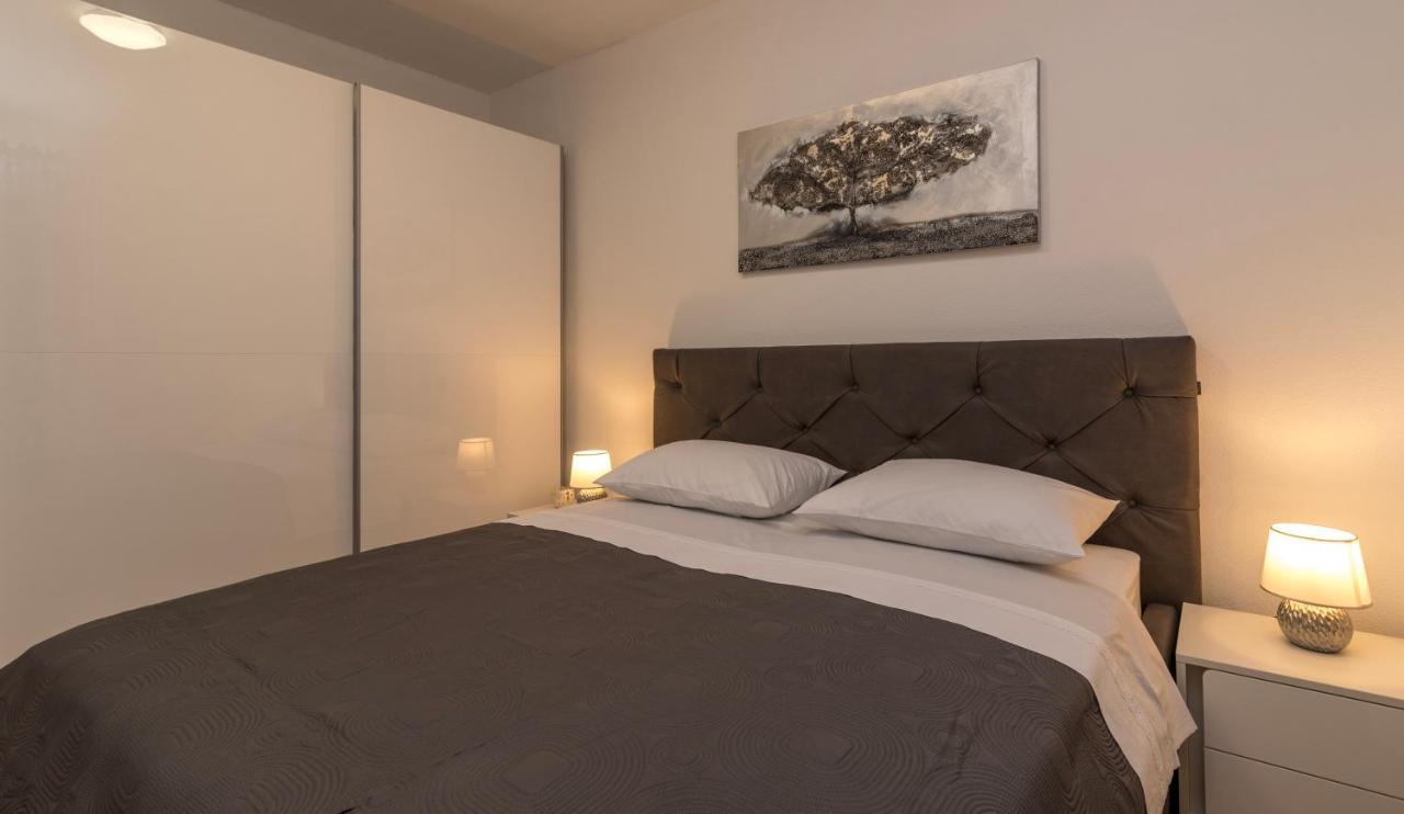 Apartments City View Трогір Екстер'єр фото